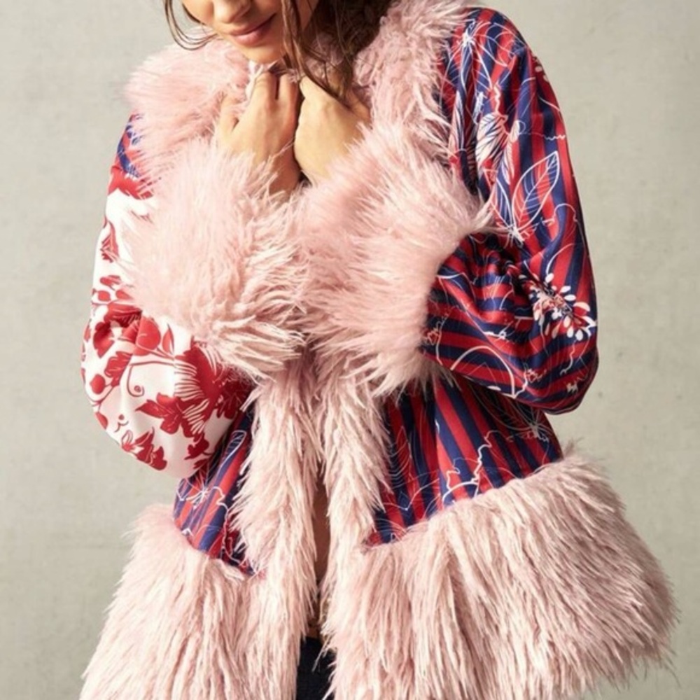NEW Boho Faux Fur Trim Jacket Pink Shaggy Collar Floral Print Statement Coat SM